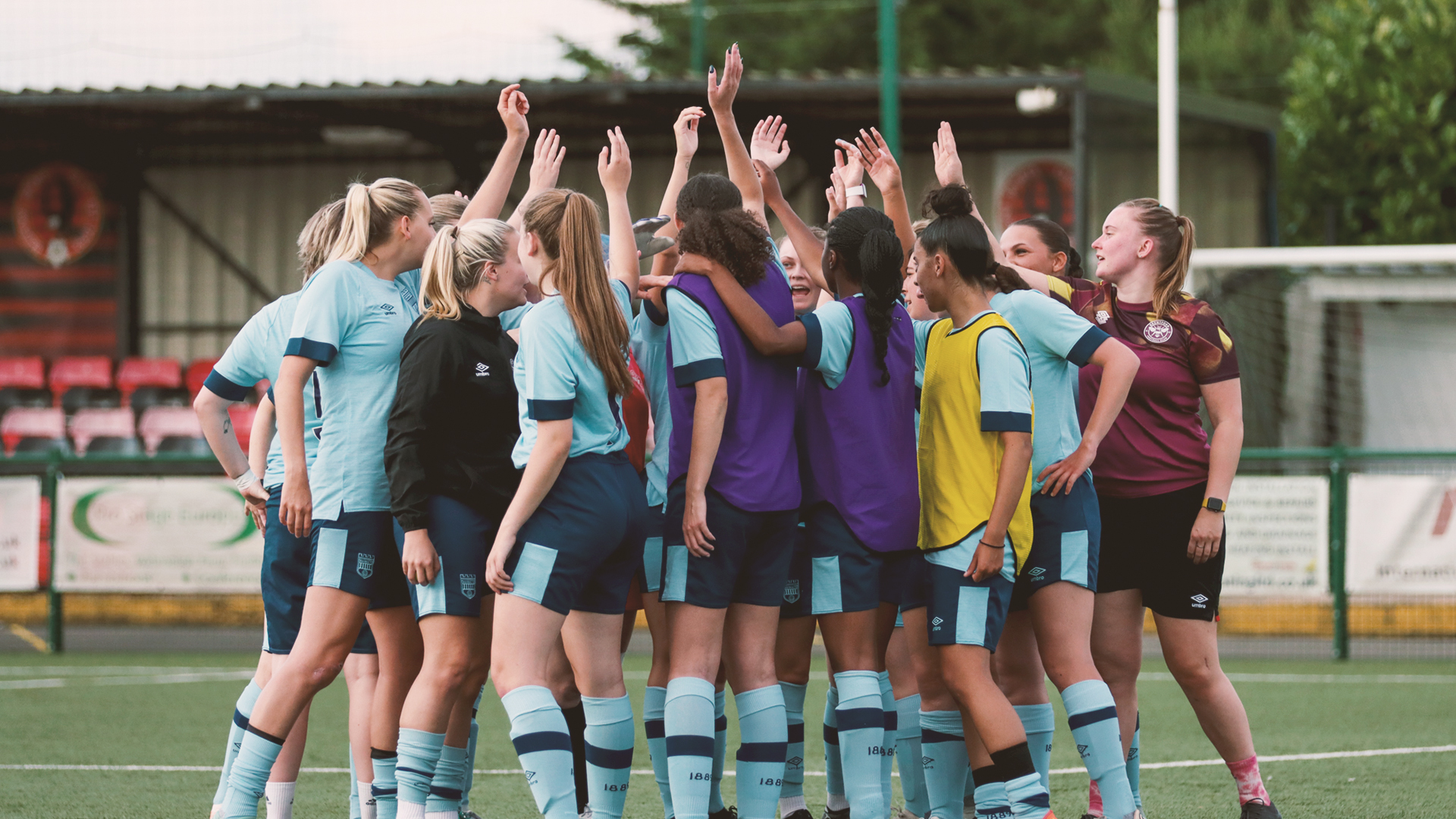 Behind The Scenes of Burnley's 2023/24 Team Photo