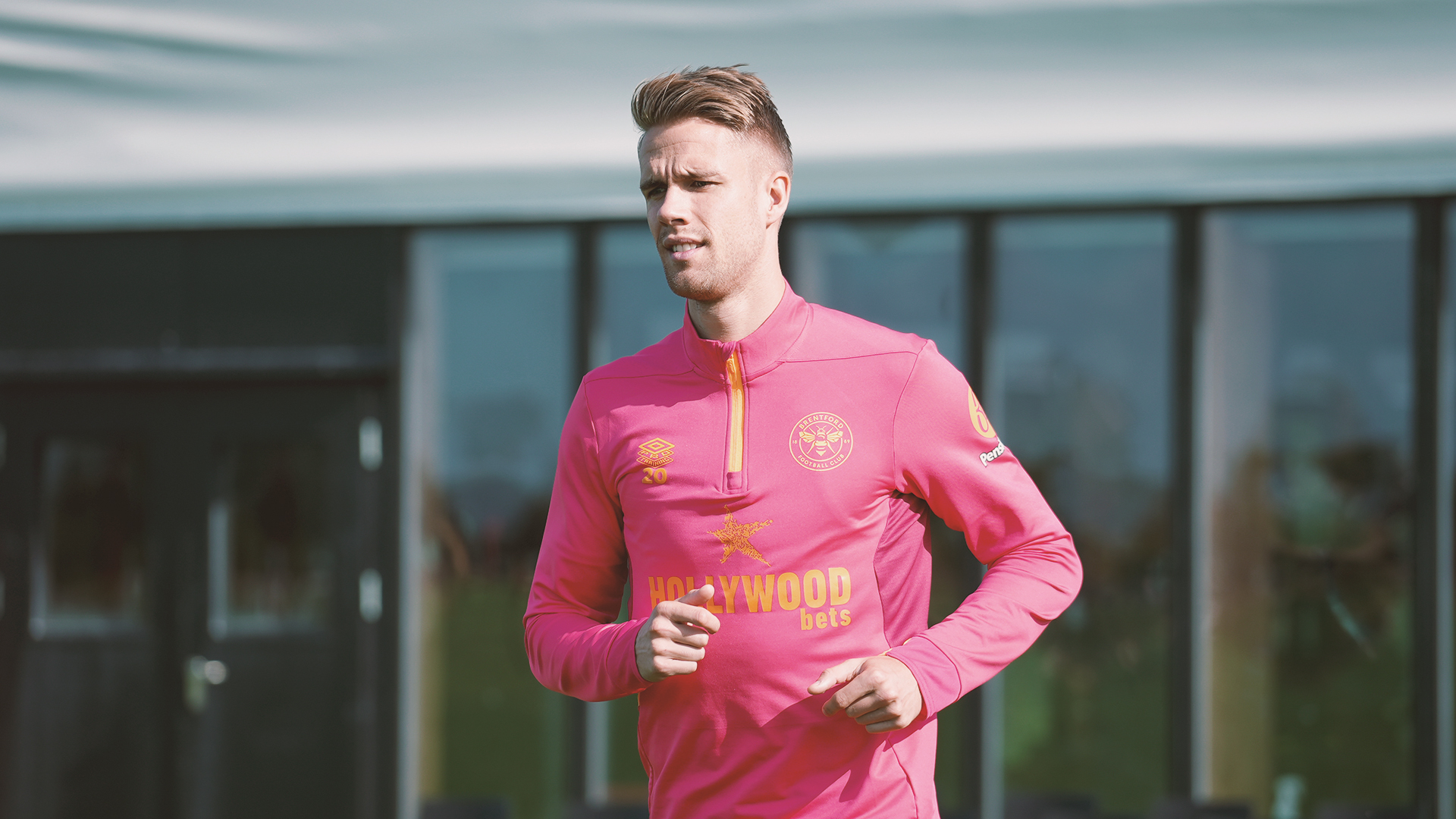 Ajer: New contract a ‘really easy decision’ | Brentford FC