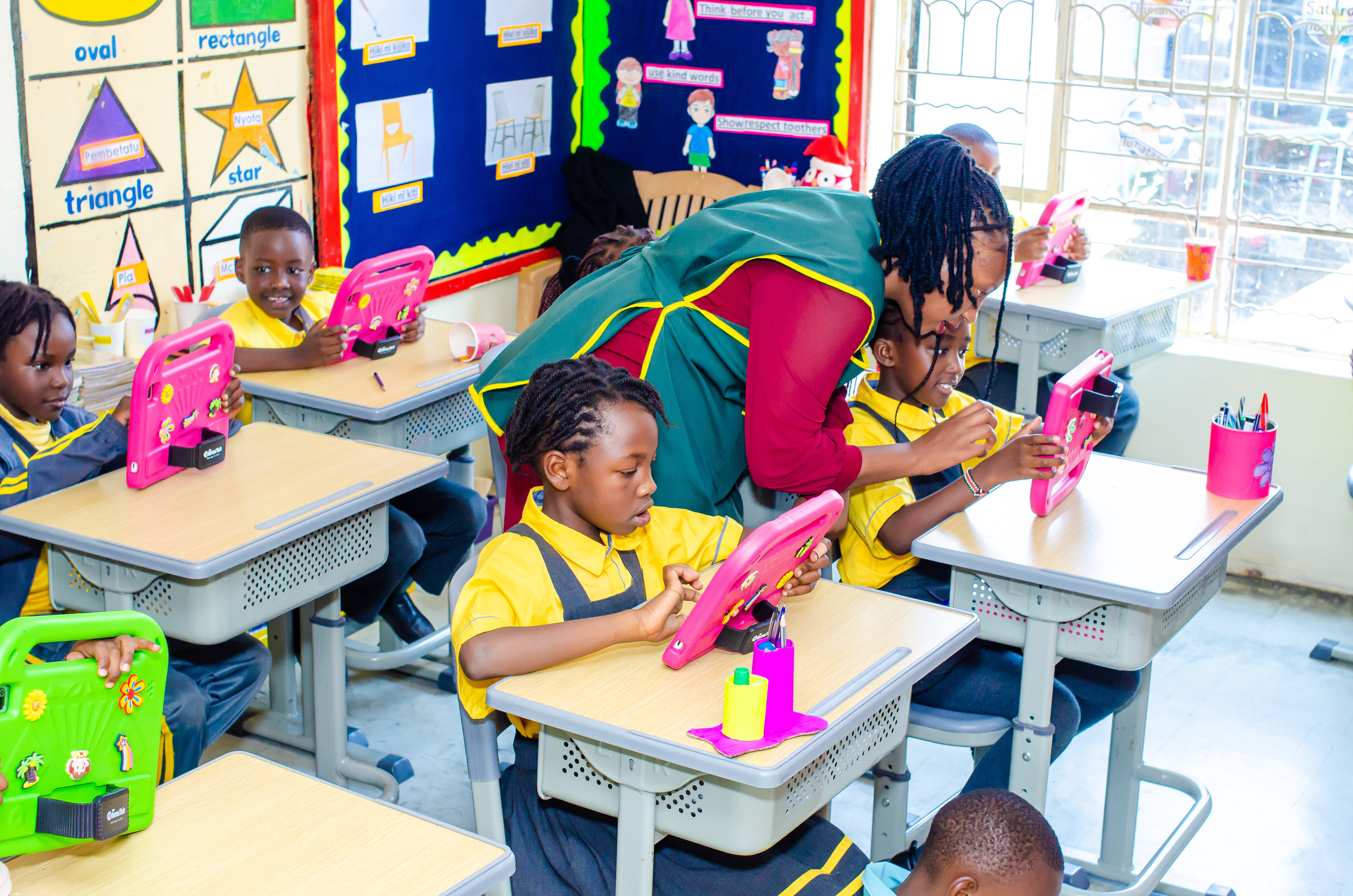 Bloomsfield School Life