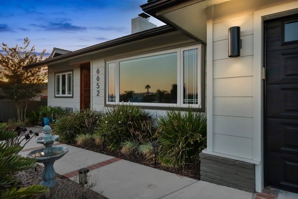 Close up photo of a ranch house