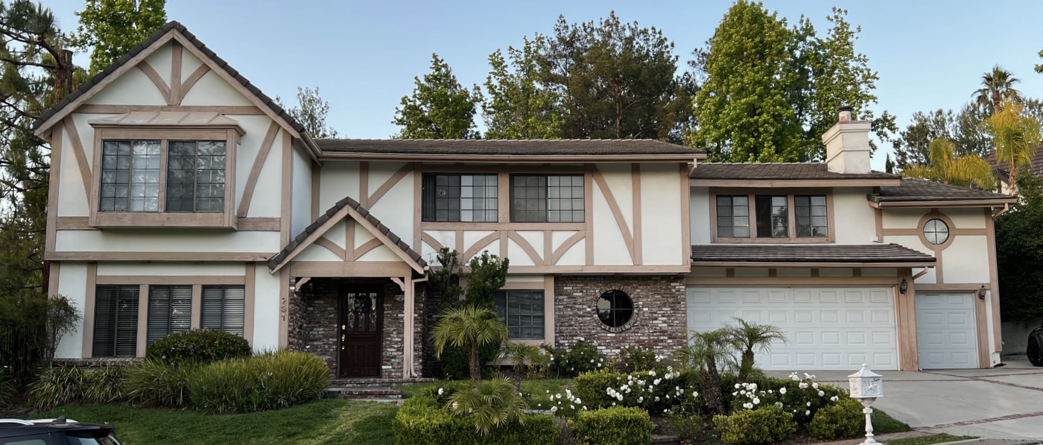 Before — La Cañada Flintridge, CA Exterior Transformation