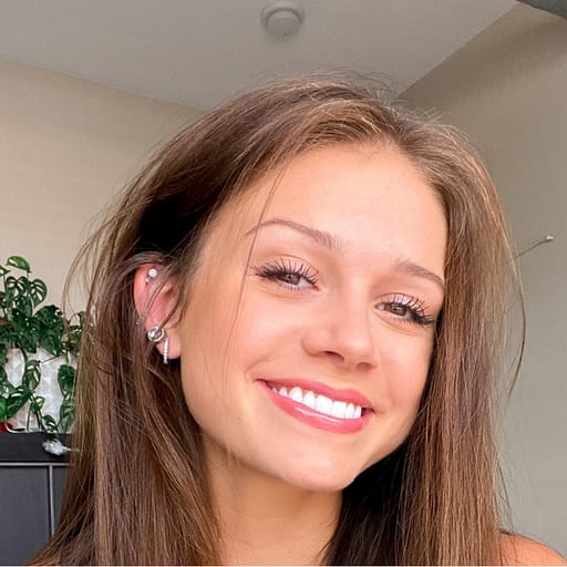 Savanna S.