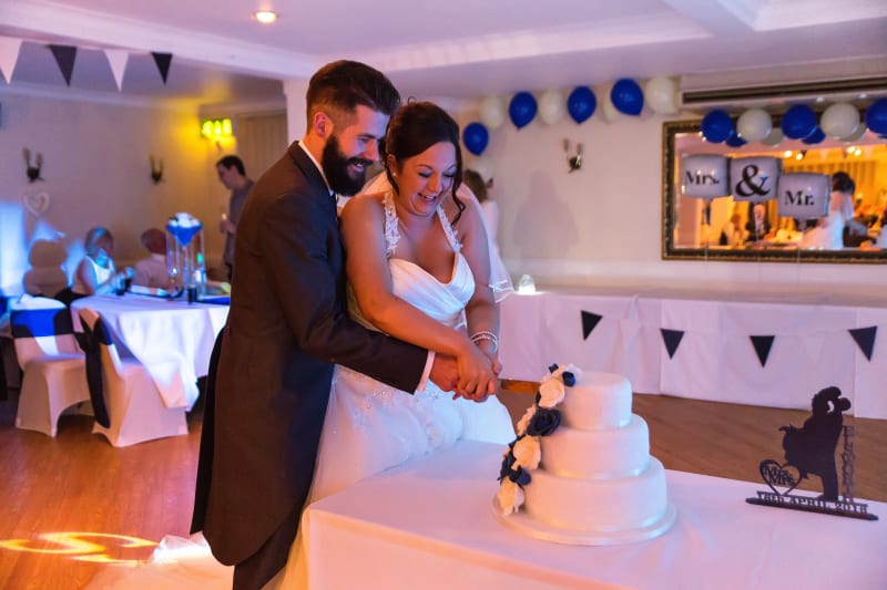 South West | Dorset | Poole | Spring | Coastal | Classic | Navy | White | Hotel | Real Wedding | Jennie Franklin #Bridebook #RealWedding #WeddingIdeas Bridebook.co.uk 
