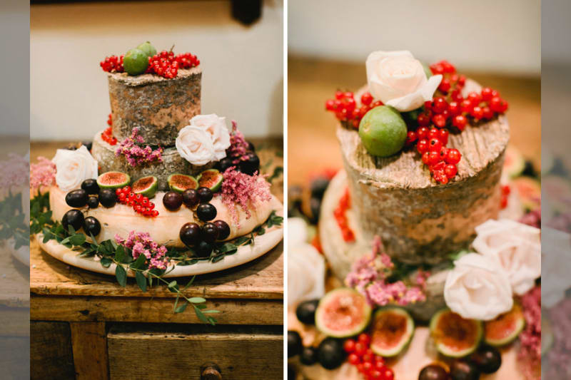 Bridebook.co.uk- three layer cheese cake with berries and white roses