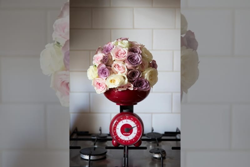 Bridebook.co.uk- flower bouquet placed on scale