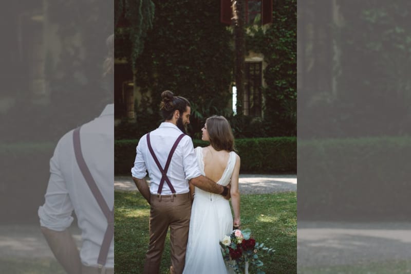 bridebook.co.uk bride and groom