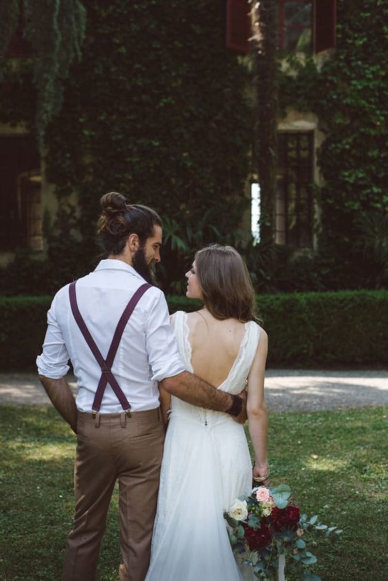 bridebook.co.uk bride and groom