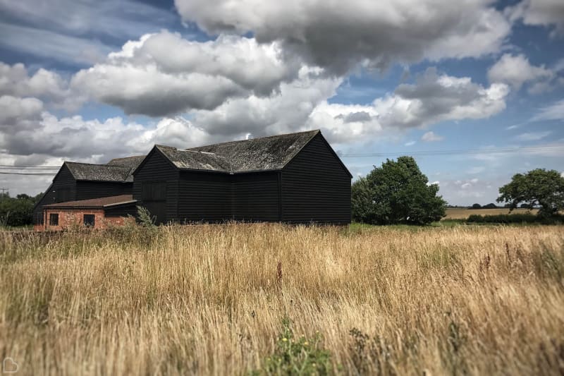 richwill barn wedding venue seen from the outside