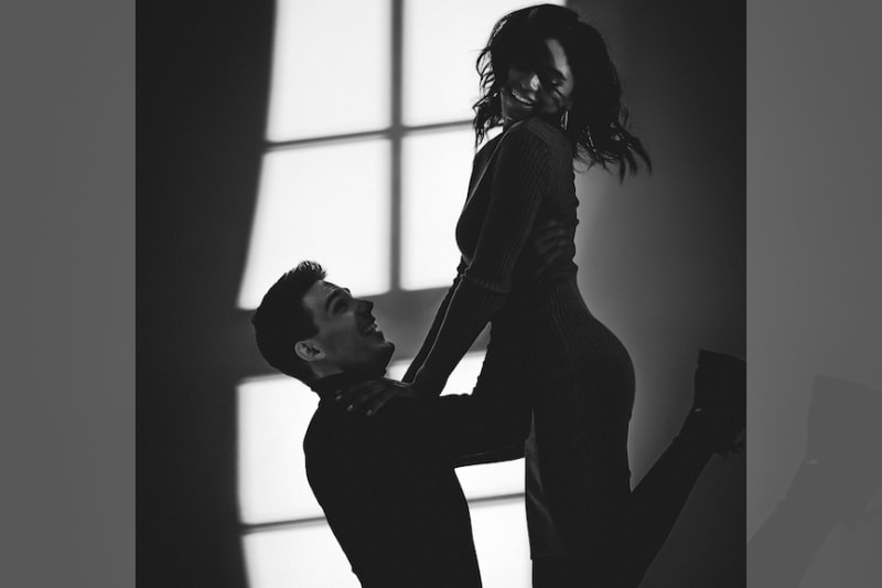 couple dancing in black and white