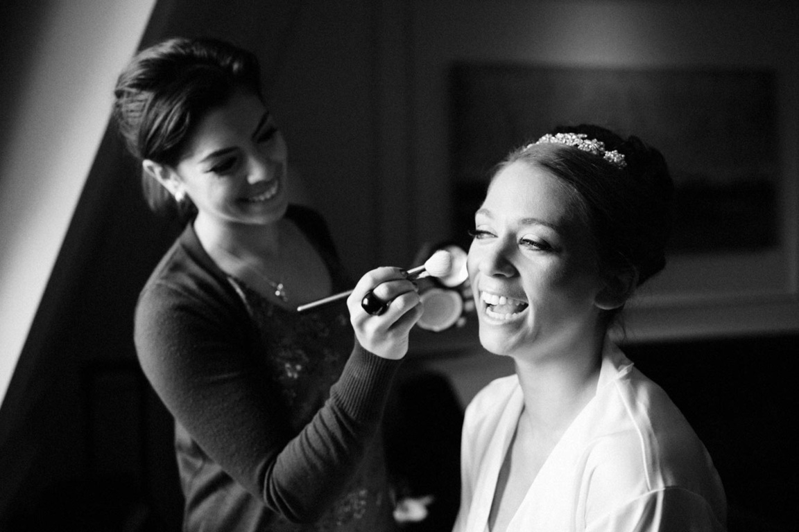 15 Questions To Ask Your Makeup Artist