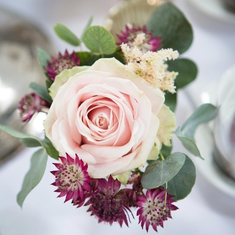 Introduction: Your Wedding Flowers