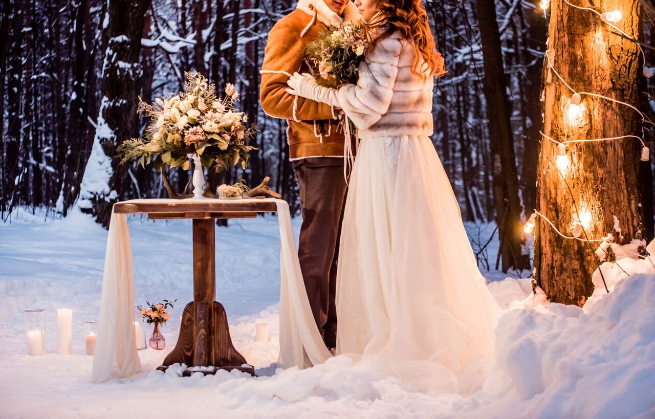 8 Things Not To Miss When Planning Your Winter Wedding