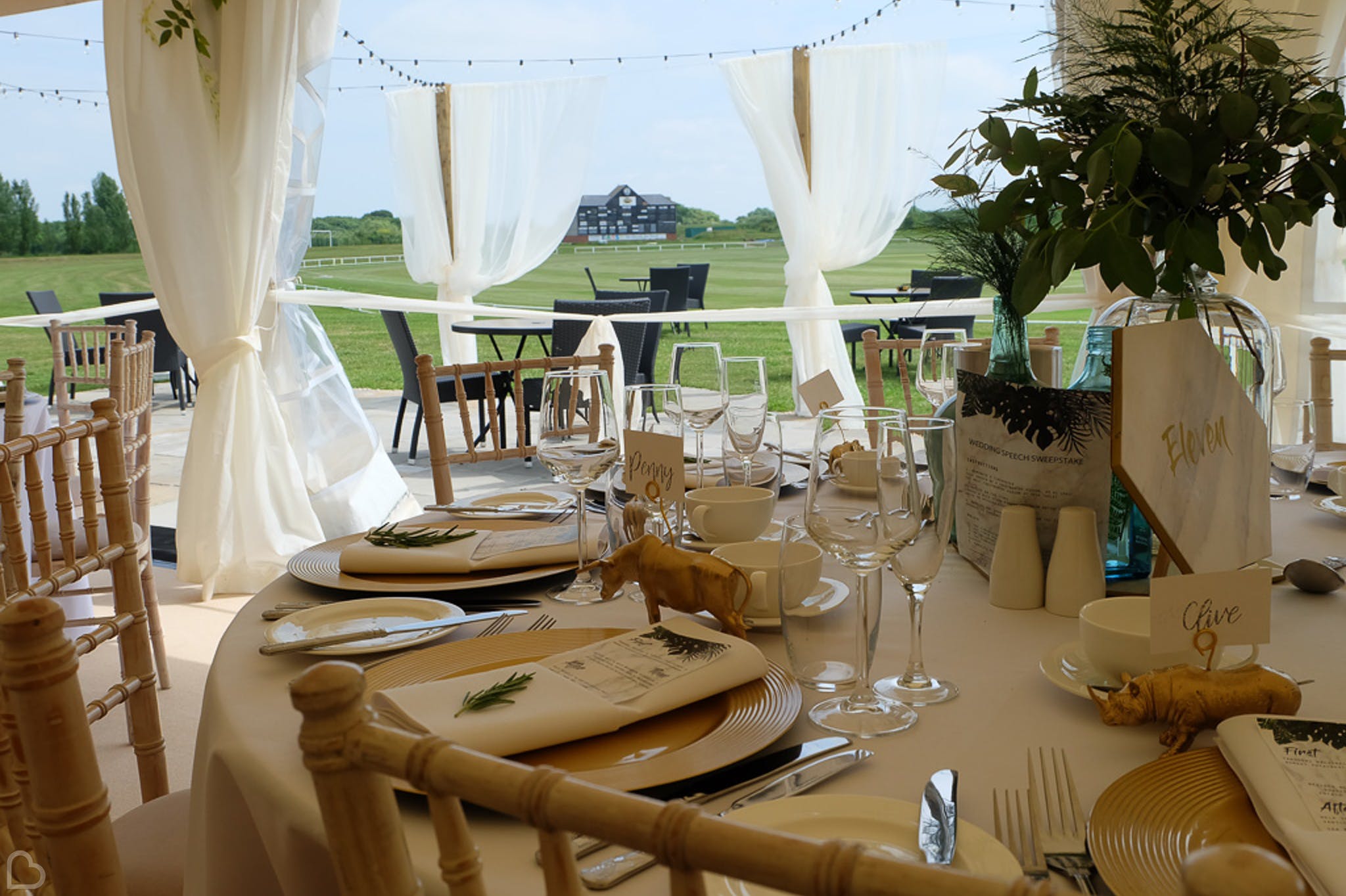 16 Cheap Wedding Venues in Essex