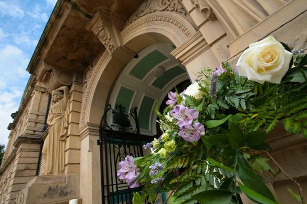 pontefract town hall.