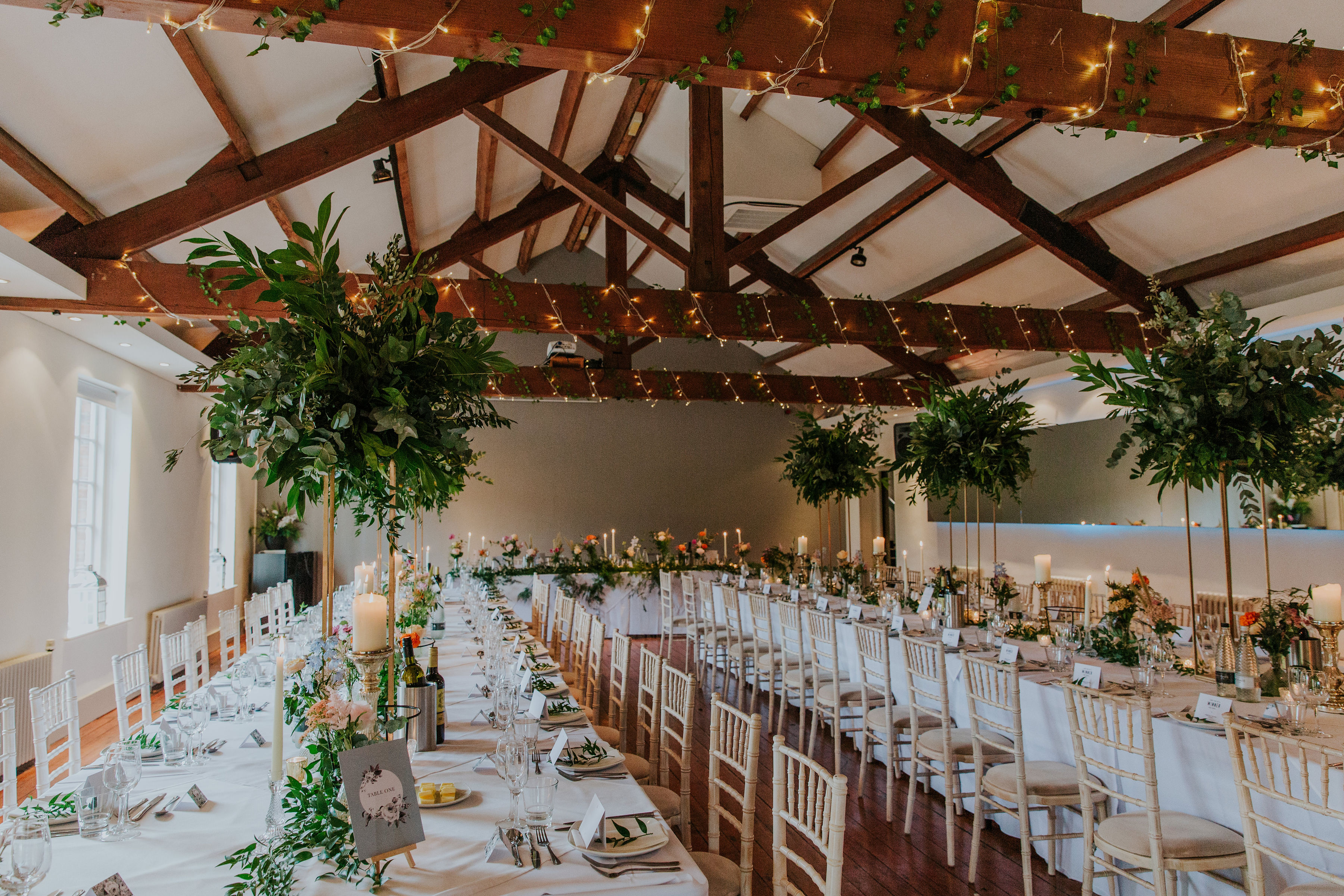 5 tips to help you decide where your wedding venue should be