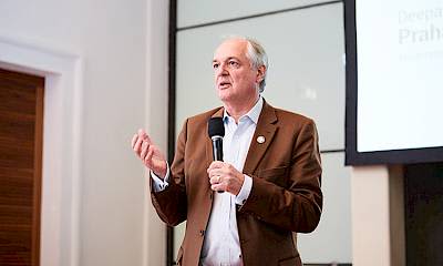 Paul Polman:   A sustainable leader making global changes