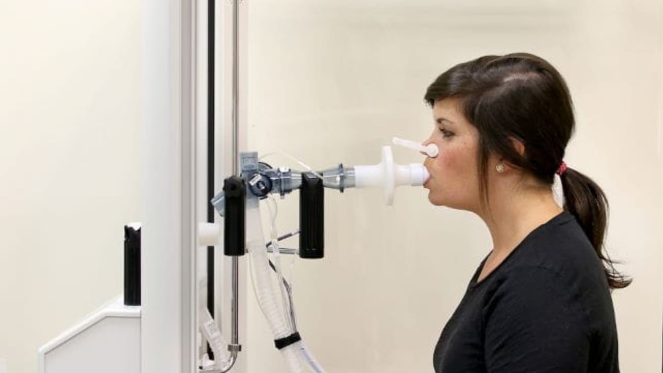 A coordinator at the South Carolina Clinical and Translational Research (SCTR) Institute's Nexus Research Center demonstrating pulmonary function testing, one of the endpoints used in the TEZ/IVA trial.