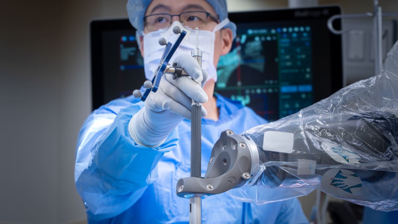 Peter zhou in surgery