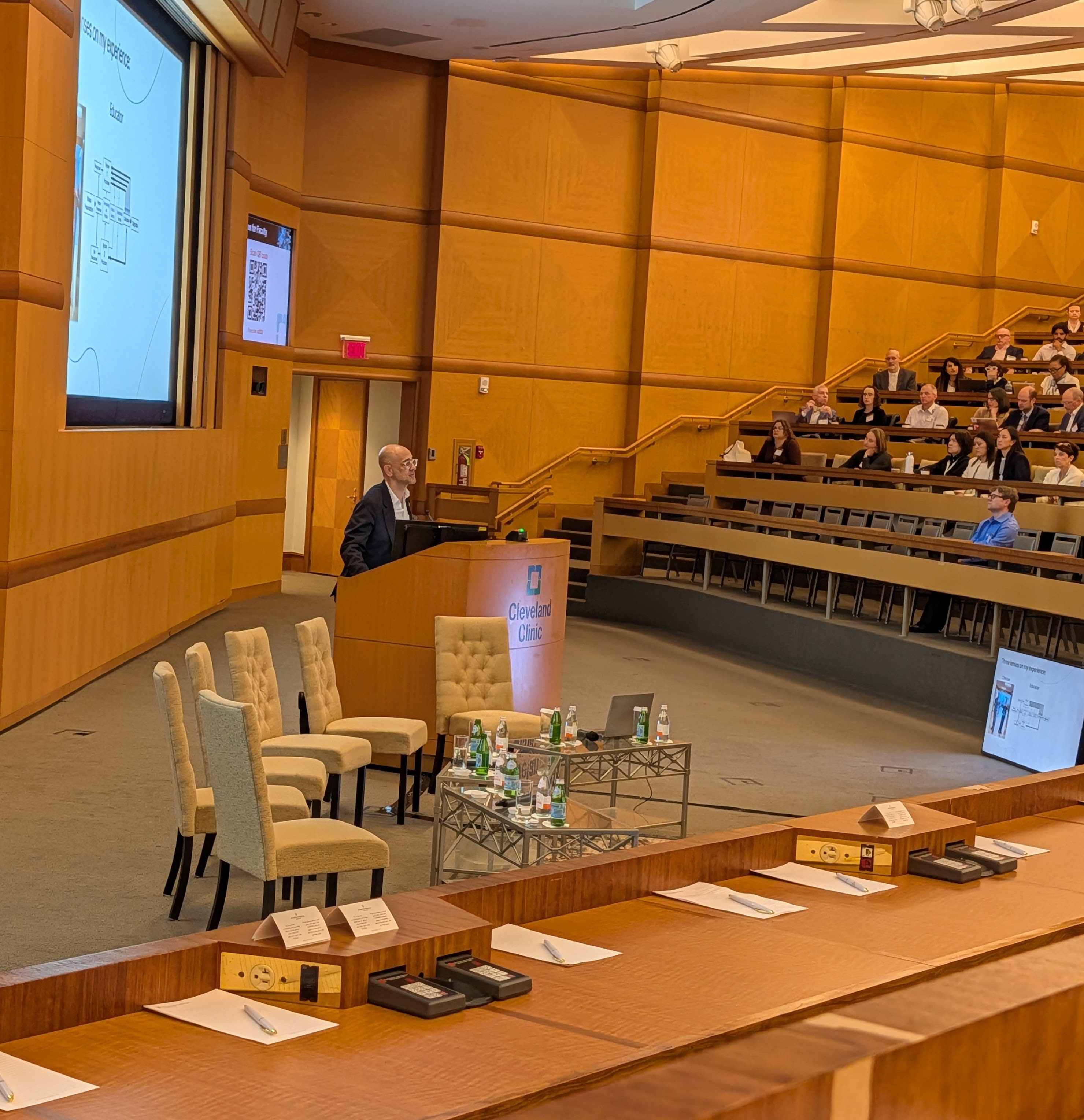 Pete Clardy, MD, giving the keynote address at Cleveland Clinic’s A.I. Summit for Healthcare Professionals.