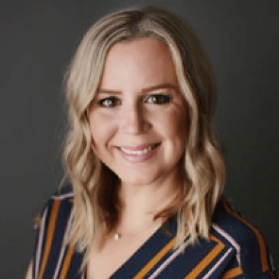 Portrait of Amanda Barton