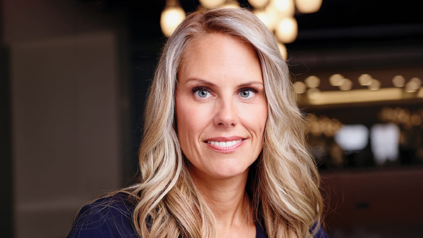Jennifer Bell, DDS, MAGD