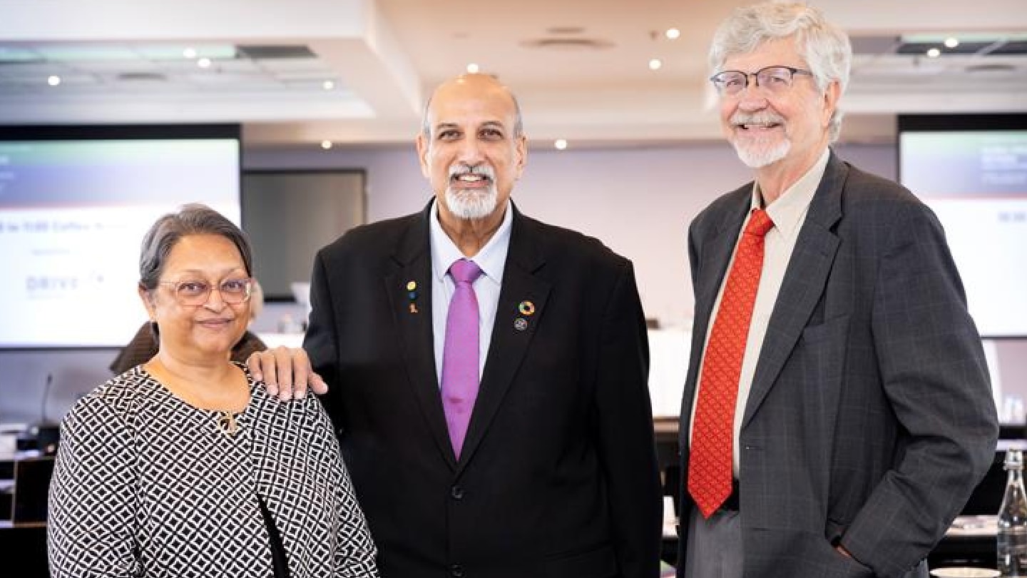 The Mindset of Science for Humanity