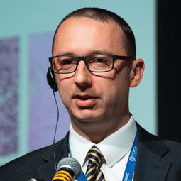 Nicholas West