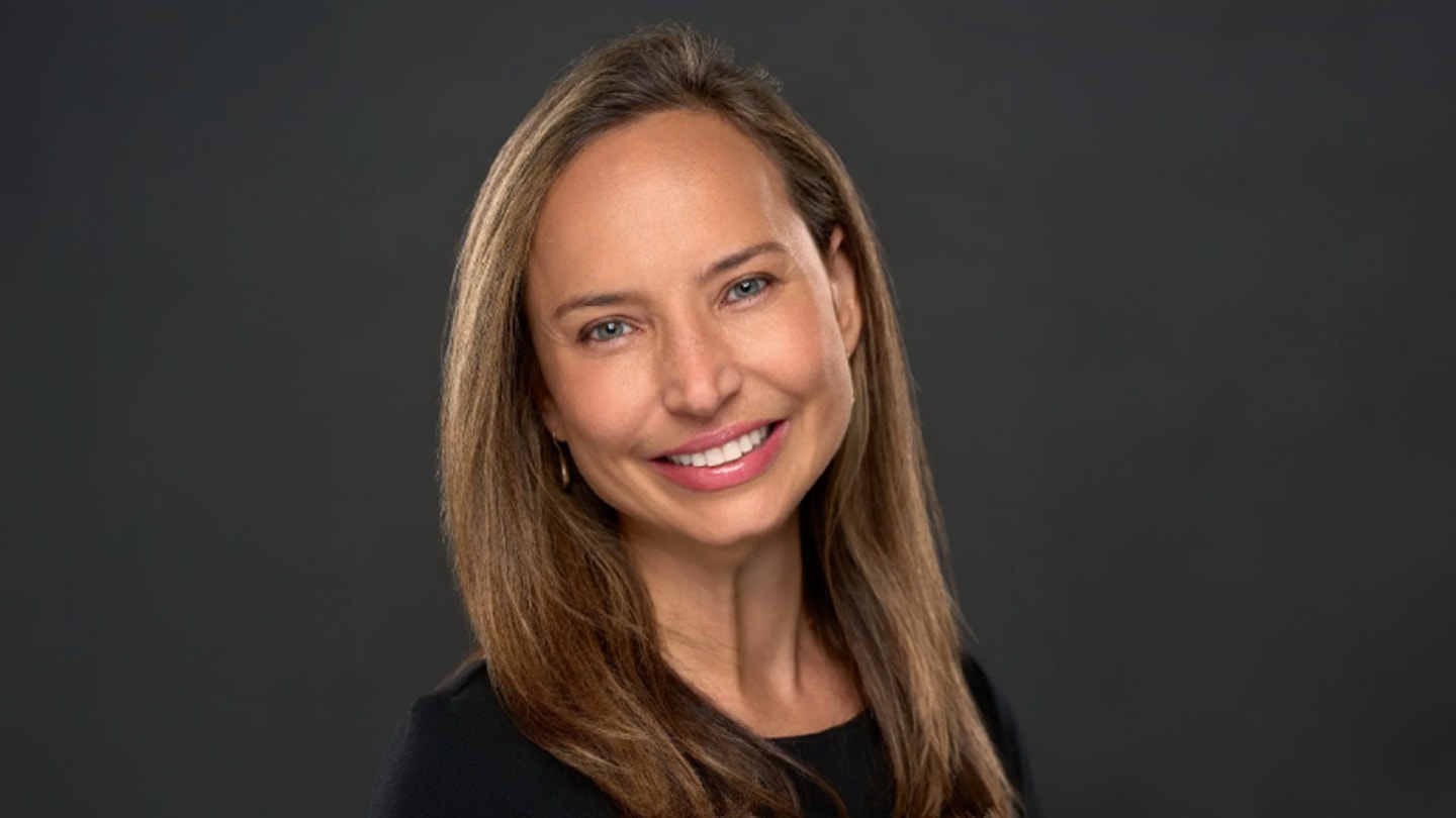 Tolerance to Astigmatism with a Full Visual Range IOL