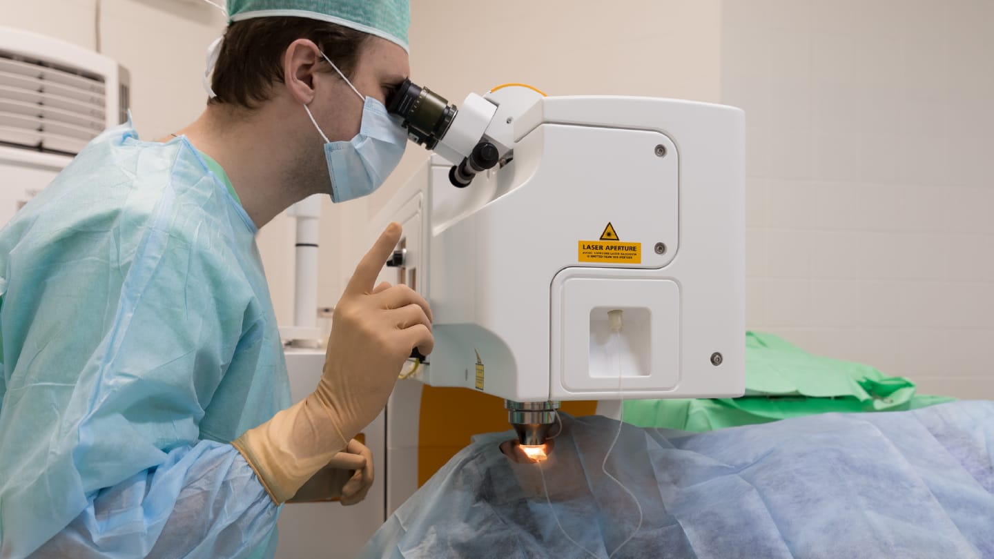 Femtosecond UV for Surgical Precision