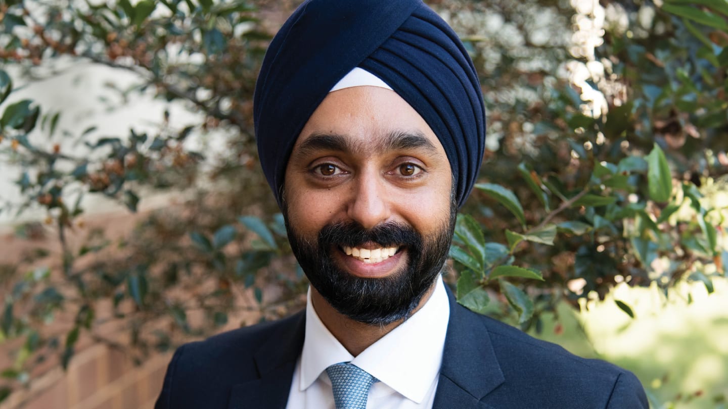 Personalizing Cataract Surgery with Advanced Technologies