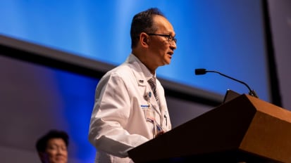 UT Southwestern honors PM&R mentor at Leaders in Clinical Excellence Awards
