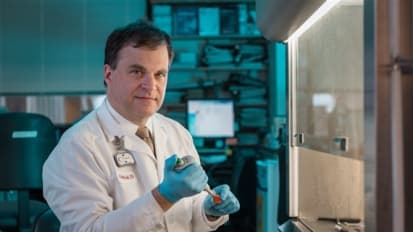 Benefit of Immunotherapy Combination for Patients with Advanced Melanoma Extends to Subsequent Treatment, Study Finds