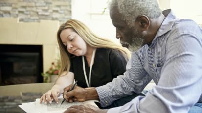 UTSW joins effort to create early screening for dementia