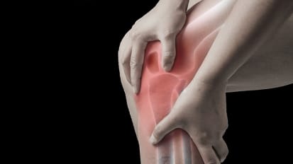 Examining the Association of Knee Pain with Modifiable Cardiometabolic Risk Factors