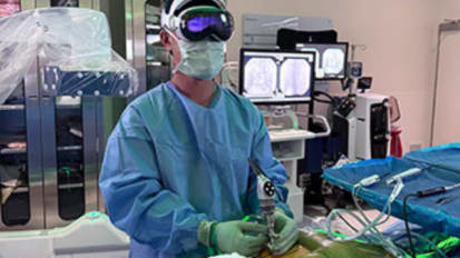 UCI Health surgeon performs world’s first AR-guided endoscopic spine procedure