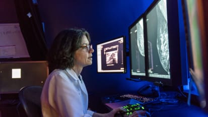 Shorter Course of Radiation Therapy is Safe for Patients with Early-Stage Breast Cancer who Have Undergone Mastectomy and Reconstruction