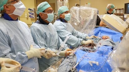 UW Cardiac Team First in World to Perform Novel Heart-Valve Procedure