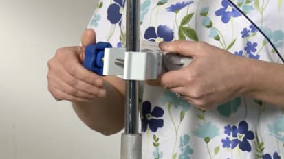 Using the Kangaroo™ Connect Pole Clamp