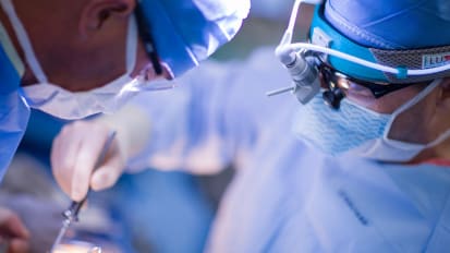 功能三振复变二线阀病:生存关键决定因素