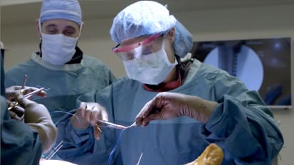 Functional Reconstruction Surgery: Microsurgical Techniques | Penn Medicine