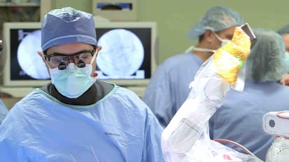 Robotic-assisted spinal surgery improves outcomes