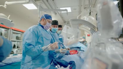Replacing heart valves without surgery