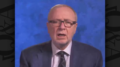 What advantages are offered by the two fixed ratio combination formulations, i.e. glargine insulin plus lixisenatide vs. degludec insulin plus liraglutide?