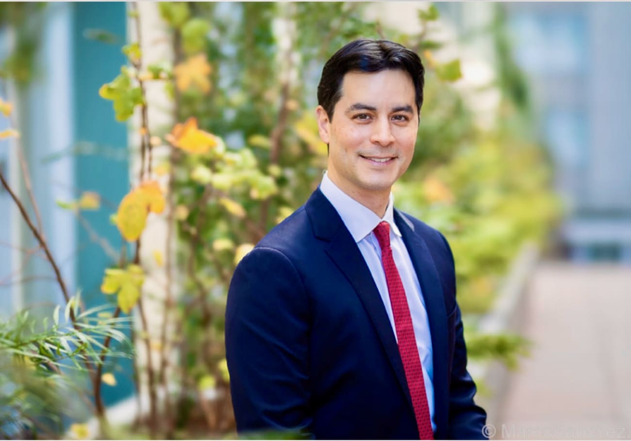 Prominent Thoracic Surgeon to Lead New Division of Thoracic Surgery at ...