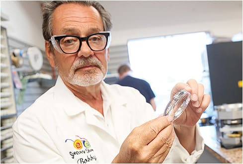 Bobby Klaers, Surface Technician