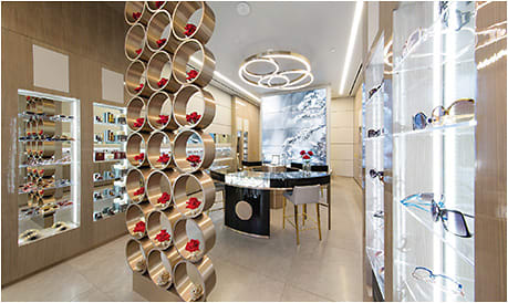 Circles set the stage at Sama Eyewear’s new Century City location All photos: Dmitry Dolzhanskiy