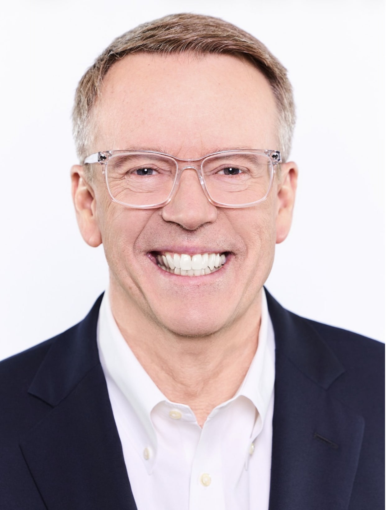 Reade Fahs is the recipient of the 2027 Prevent Blindness Person of Vision Award.