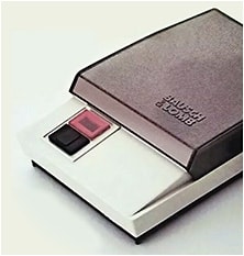 FIGURE 3. Heating unit used to disinfect early-generation hydrogel lenses.Courtesy of Bausch &amp; Lomb Slide Library.