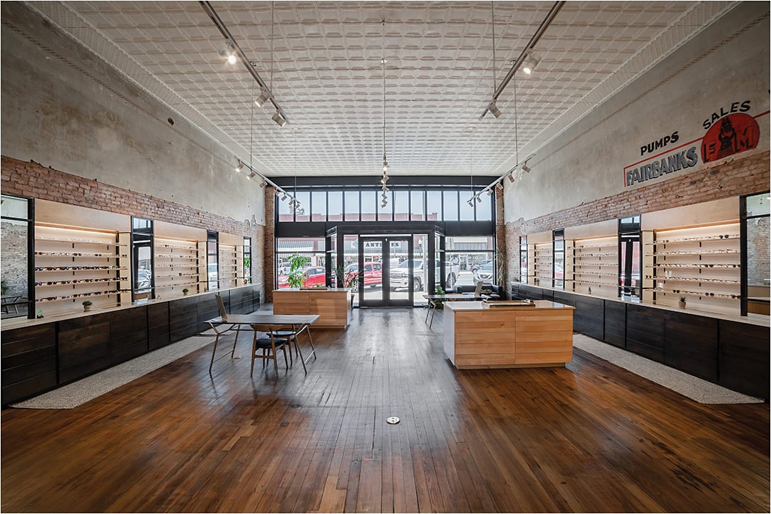 Blake Bush Family Eye Care in Ardmore, OK, recently received an award for the best interior design from the Oklahoma Main Street Center. The practice, designed by SDG Architects, wows with a prominent skylight and preserved floors and brick walls.
PHOTO: JONATHAN BURKHART