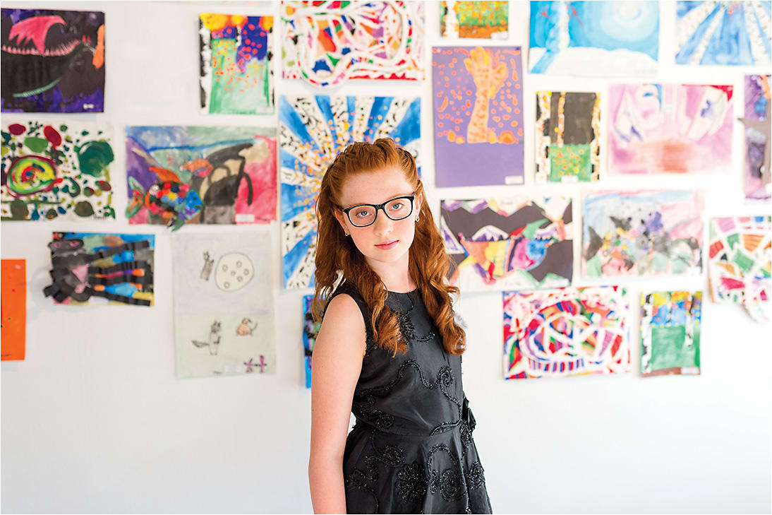 ARTFUL
On Zada: The Carrera Carrerino 51 from Safilo is a black-and-white acetate play in contrasts that seamlessly moves from ballet to the playing field.